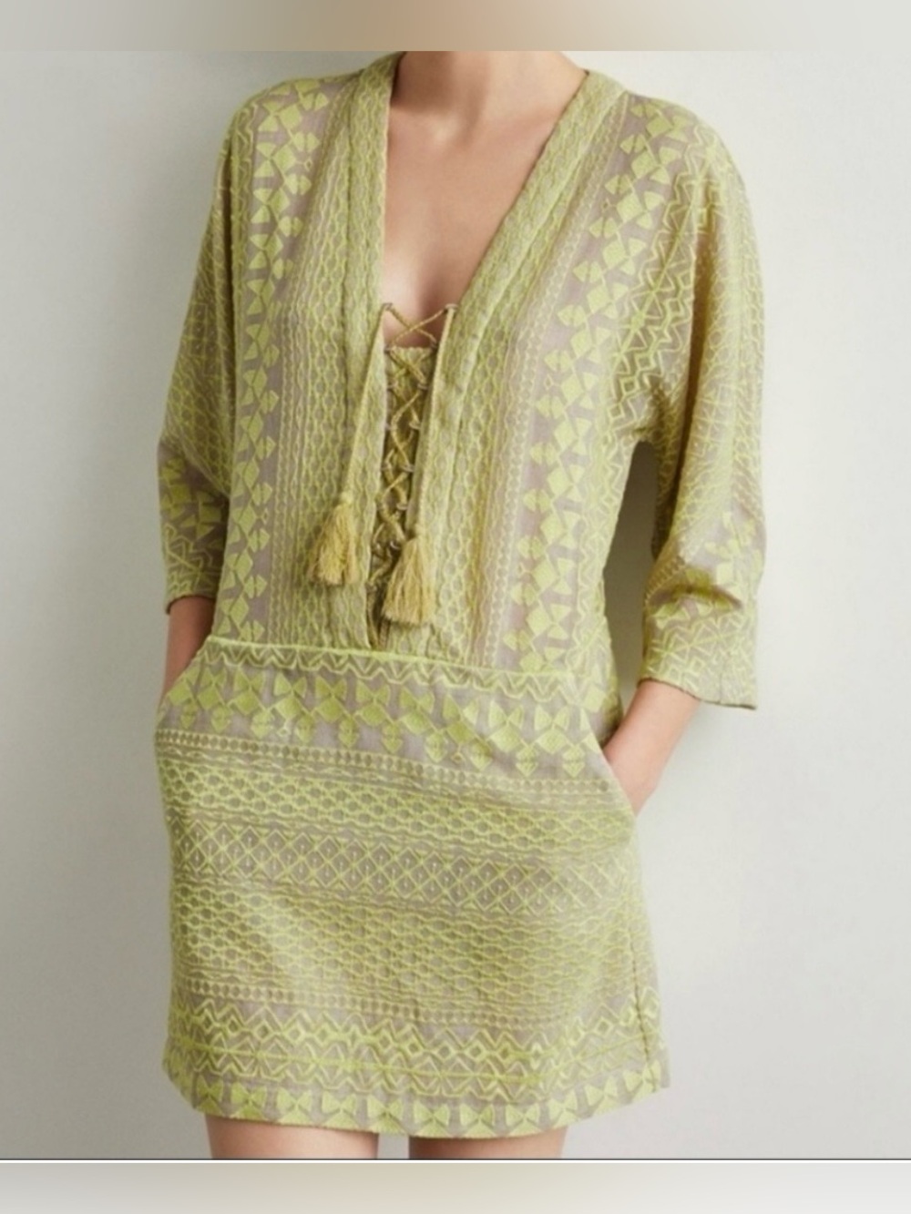 BCBG MAXAZRIA Milana dress. Size M
